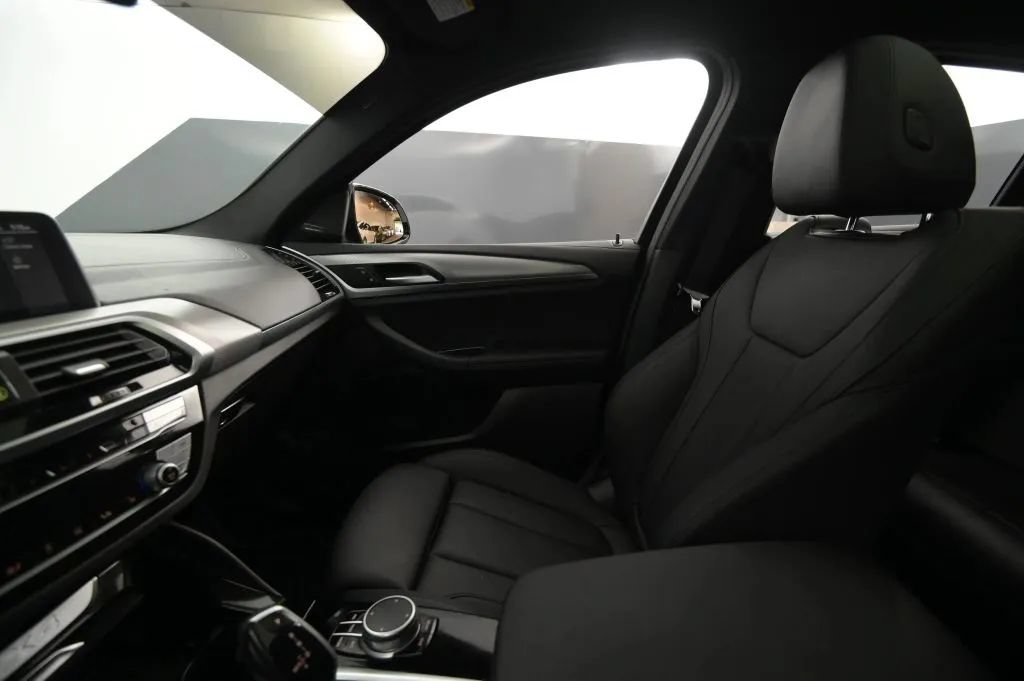 Used 2021 BMW X4 xDrive30i w/ M Sport Package AWD/4WD image 28