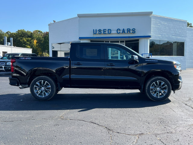 New 2026 Chevrolet Silverado 1500 RST w/ LPO, Dark Essentials Package AWD/4WD image 2