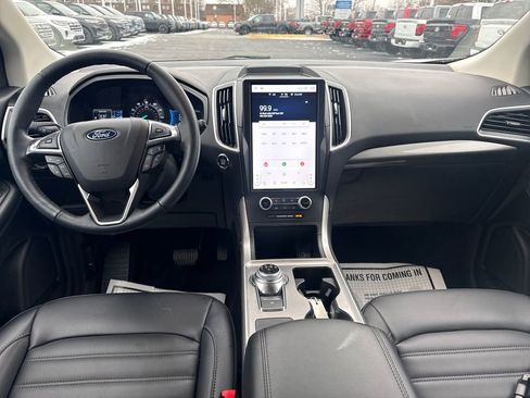 Used 2024 Ford Edge SEL w/ Convenience Package image 29