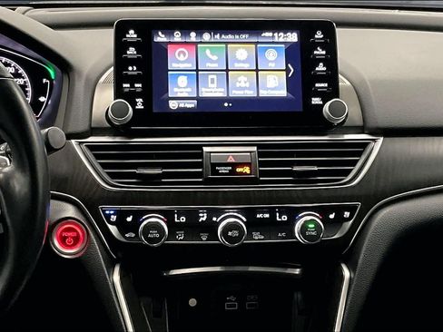 Used 2021 Honda Accord Touring image 6