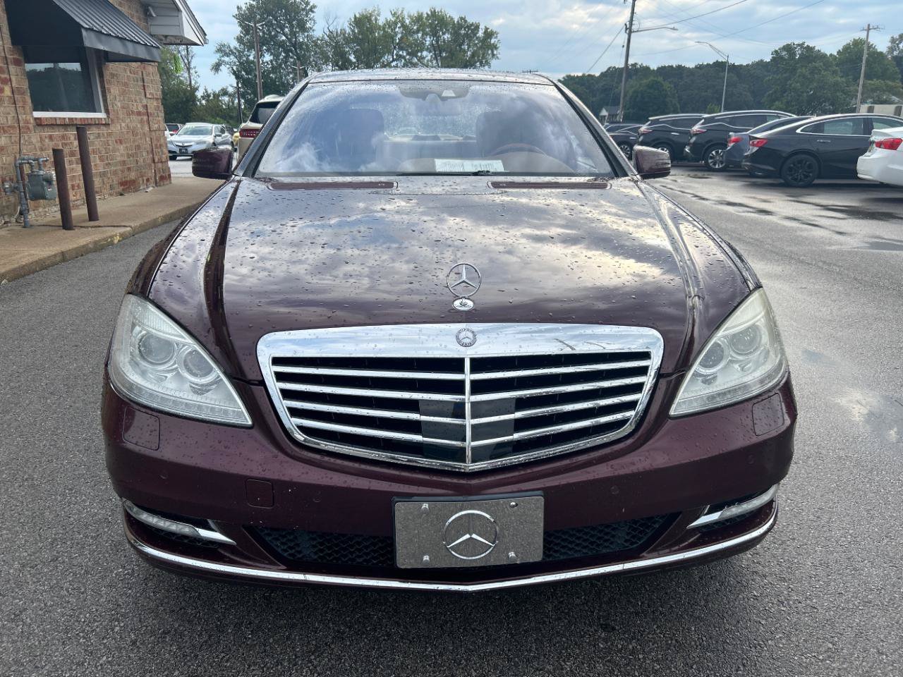 Used 2011 Mercedes-Benz S 550 image 2
