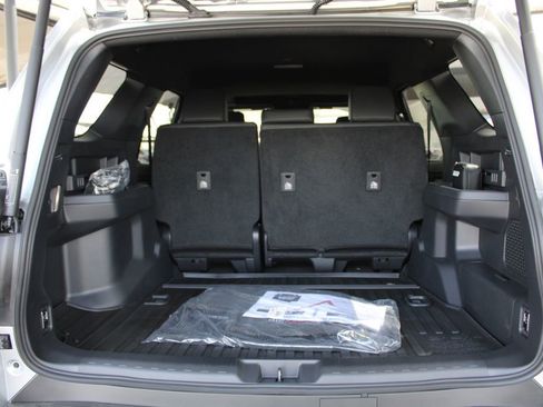 New 2026 Toyota 4Runner 4WD image 60