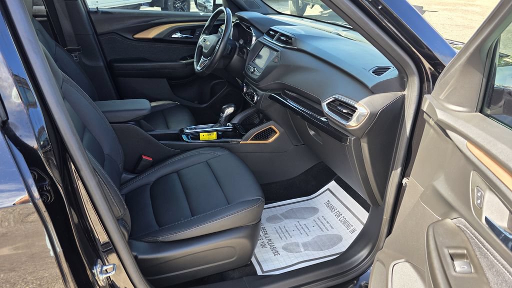 Used 2023 Chevrolet TrailBlazer ACTIV FWD image 6