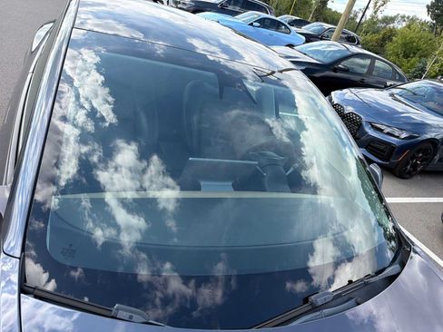 Used 2022 Tesla Model 3 Long Range AWD/4WD image 12