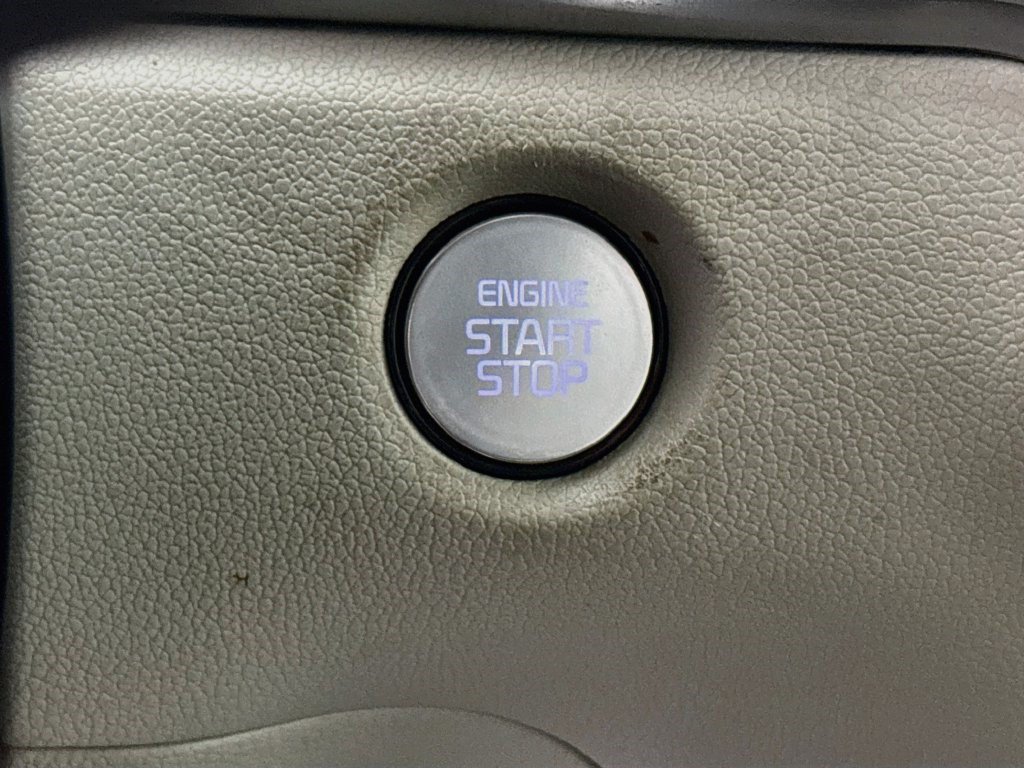 Used 2025 Kia Sorento S w/ Panoramic Sunroof Package FWD image 20