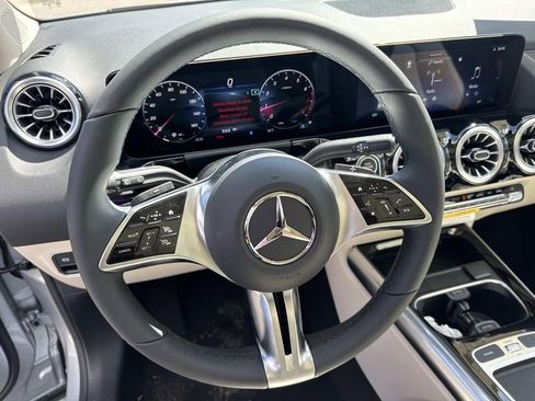 New 2026 Mercedes-Benz GLA 250 image 10