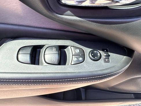 Used 2021 Nissan Murano SV w/ Cargo Package FWD image 9