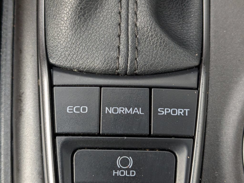Used 2024 Toyota Camry XSE FWD image 27