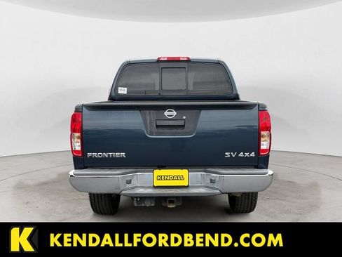 Used 2016 Nissan Frontier SV AWD/4WD image 6