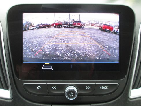 Used 2019 Chevrolet Malibu LS image 11