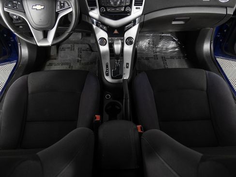 Used 2012 Chevrolet Cruze LT w/ RS Package image 34