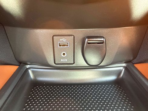 Used 2017 Nissan Rogue SL w/ SL Premium Package FWD image 22