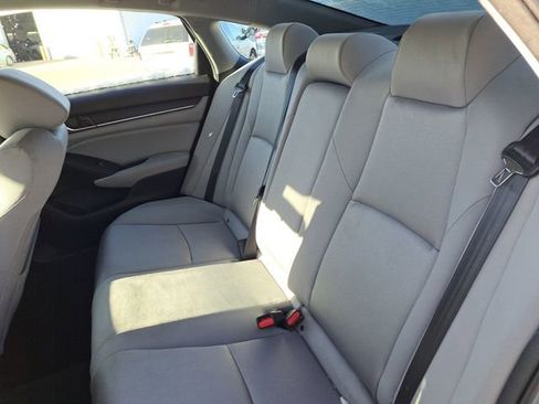 Certified 2018 Honda Accord LX image 19