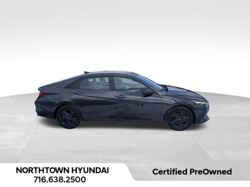 Certified 2023 Hyundai Elantra SEL image 3