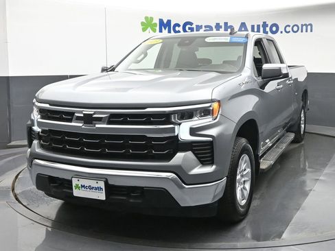 Used 2023 Chevrolet Silverado 1500 LT AWD/4WD image 17