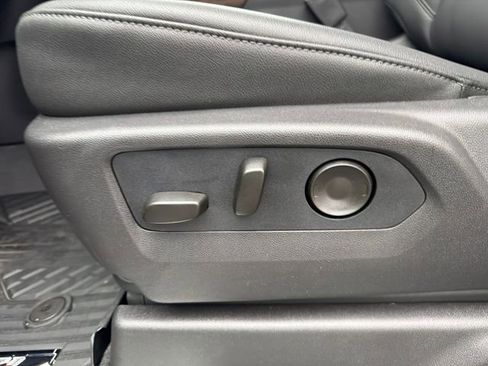 New 2026 Chevrolet Silverado 1500 LT Trail Boss w/ LT Trail Boss Premium Package AWD/4WD image 16