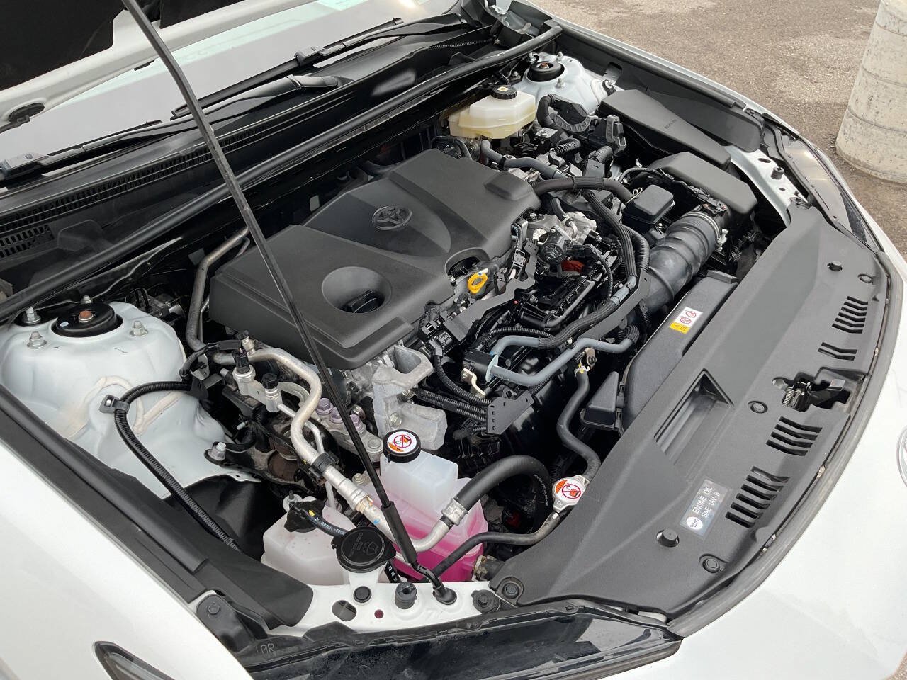 Used 2025 Toyota Camry LE FWD image 55