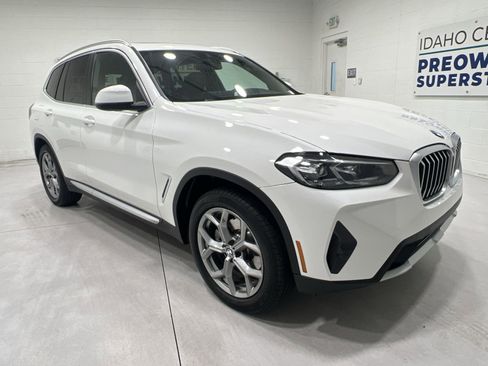 Used 2024 BMW X3 xDrive30i AWD/4WD image 2