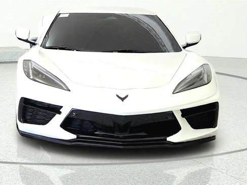 Used 2024 Chevrolet Corvette Stingray Preferred Cpe w/ 2LT RWD image 2