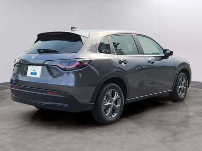New 2027 Honda HR-V LX