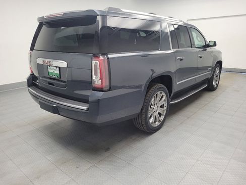 Used 2019 GMC Yukon XL Denali w/ Open Road Package AWD/4WD image 9