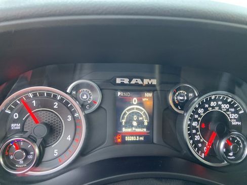 Used 2024 RAM 2500 Big Horn w/ Off Road Package AWD/4WD image 22