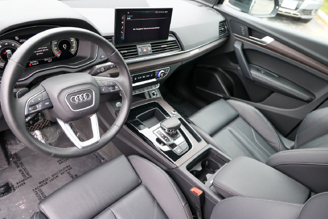 Used 2021 Audi Q5 2.0T Premium Plus AWD/4WD image 30