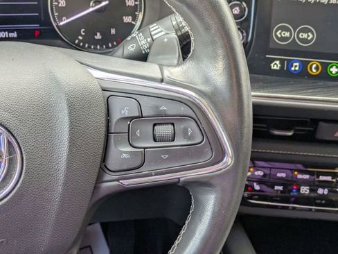 Used 2023 Buick Envision Essence image 19