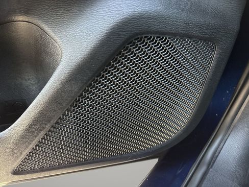 Used 2024 Mitsubishi Outlander SE image 19