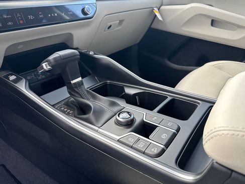 New 2025 Kia Sorento S w/ Panoramic Sunroof Package image 32