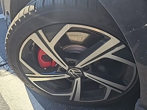 Used 2024 Volkswagen GTI SE image 11