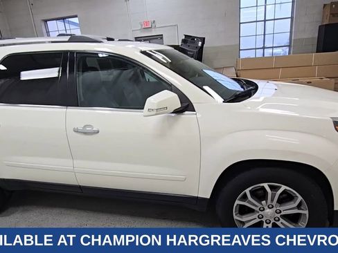 Used 2015 GMC Acadia SLT image 2