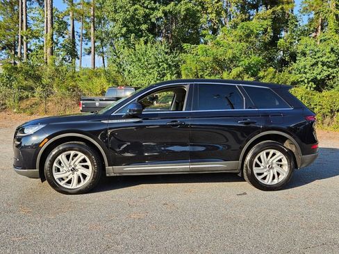Used 2023 Lincoln Corsair AWD image 4
