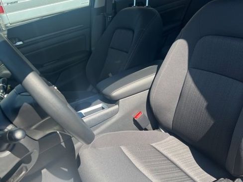 New 2025 Nissan Altima 2.5 SV image 8