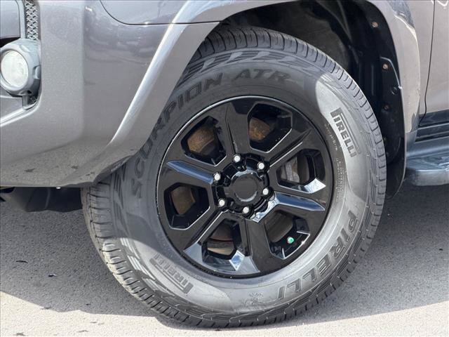 Used 2018 Toyota 4Runner SR5 Premium AWD/4WD image 26