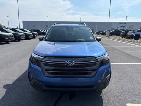 New 2026 Subaru Forester Premium AWD/4WD image 2