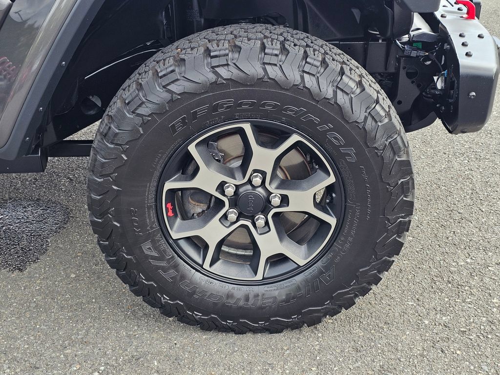 Used 2018 Jeep Wrangler Unlimited Rubicon AWD/4WD image 30