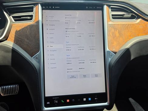 Used 2017 Tesla Model S 75 RWD image 47