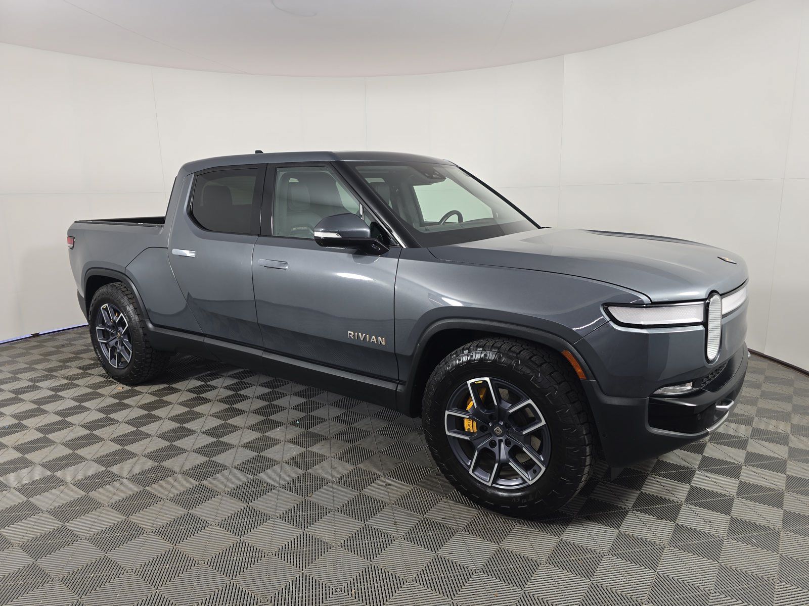 Used 2022 Rivian R1T Launch Edition AWD/4WD image 7