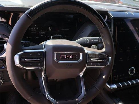 New 2026 GMC Yukon XL Elevation AWD/4WD image 24