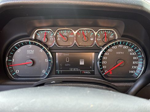 Used 2017 Chevrolet Tahoe LT w/ LT Signature Package AWD/4WD image 11