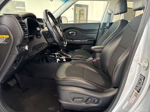 Used 2019 Kia Soul ! w/ Technology Package image 13