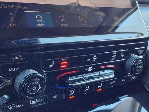 Used 2022 Jeep Grand Cherokee Limited 4xe image 5