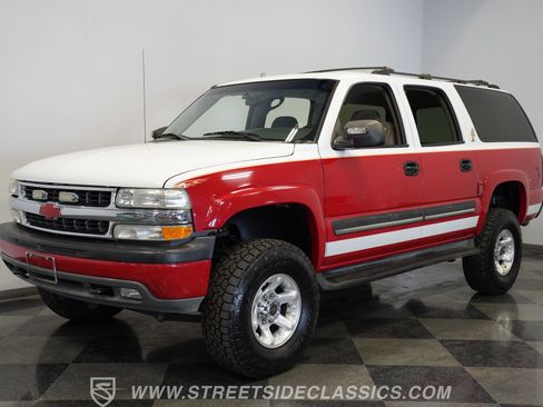 Used 2004 Chevrolet Suburban 2500 AWD/4WD image 6