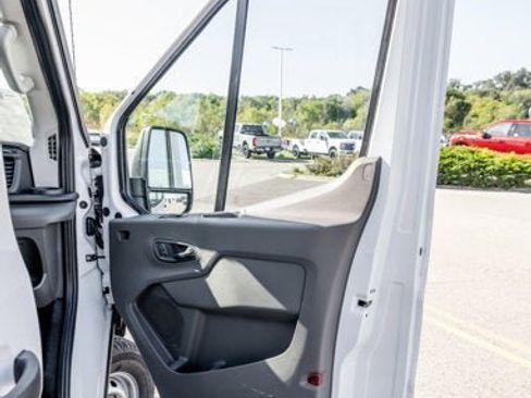 New 2025 Ford Transit 250 148 Medium Roof image 64