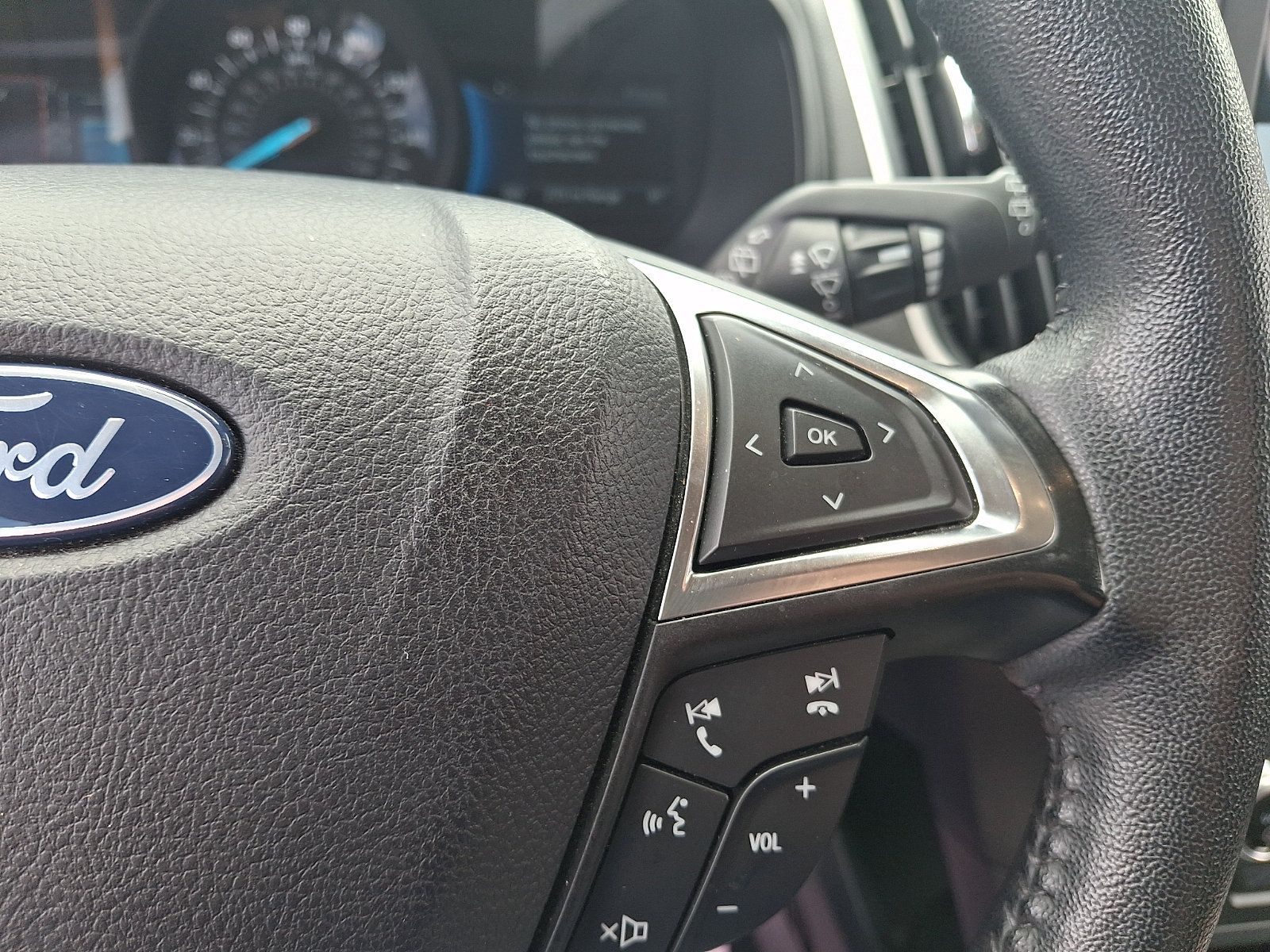 Certified 2024 Ford Edge SEL w/ Convenience Package AWD/4WD image 22