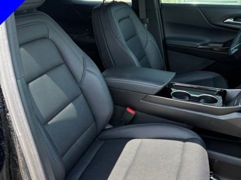 Used 2025 Chevrolet Equinox LT w/ Convenience Package II FWD image 29