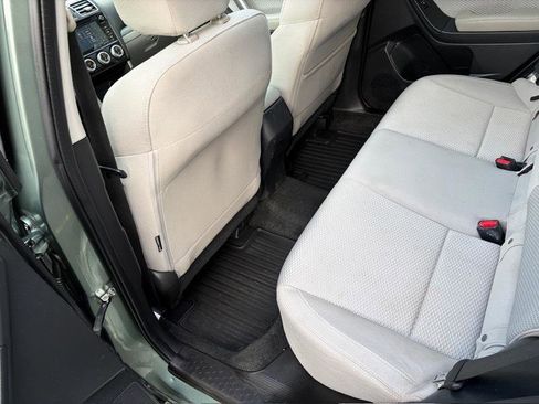 Used 2017 Subaru Forester 2.5i Premium image 31