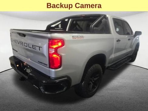 Used 2021 Chevrolet Silverado 1500 Custom Trail Boss w/ LPO, Dark Essentials Package AWD/4WD image 5
