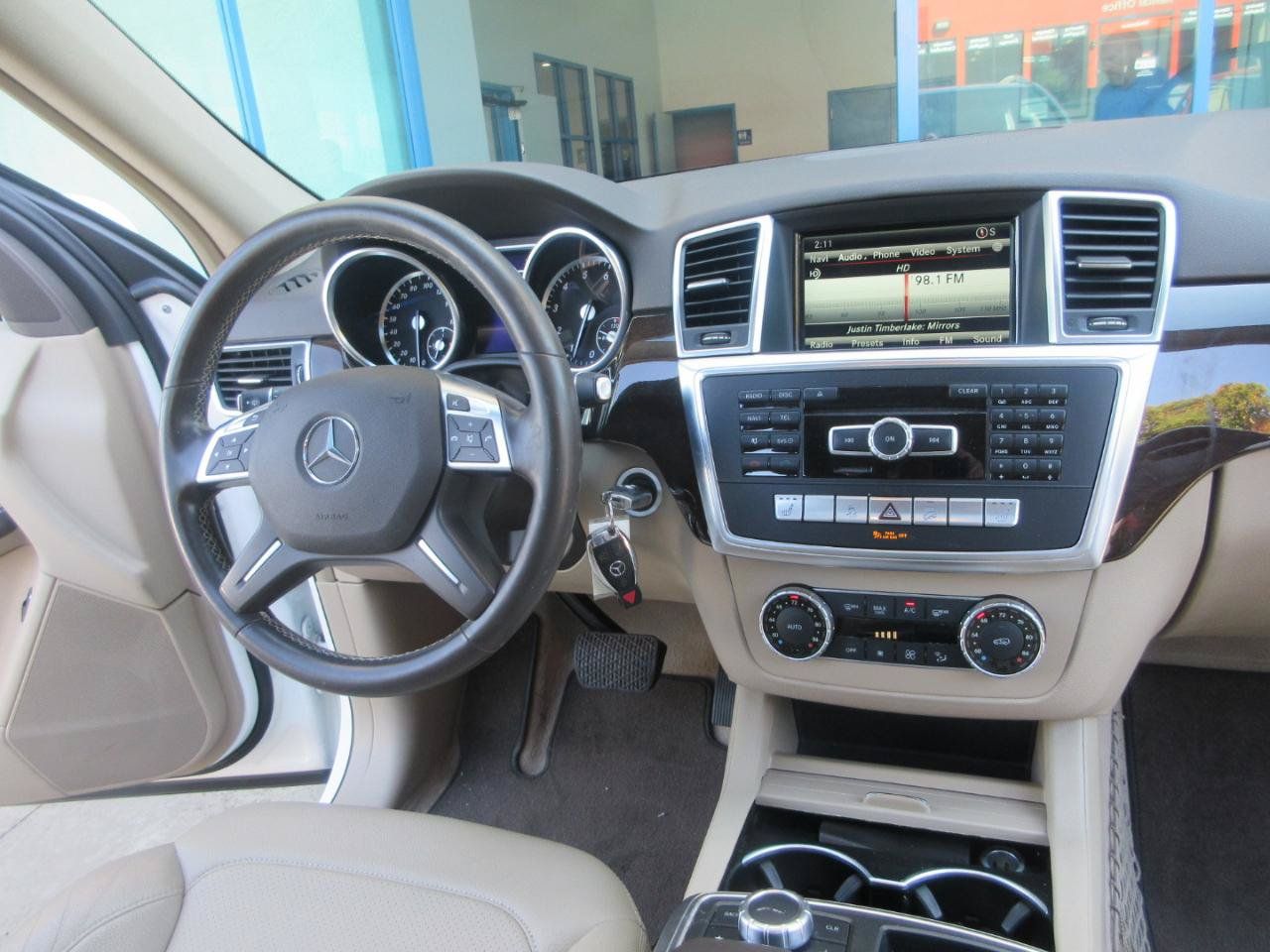 Used 2015 Mercedes-Benz ML 350 4MATIC image 39